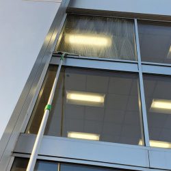 Photo Window Cleaning